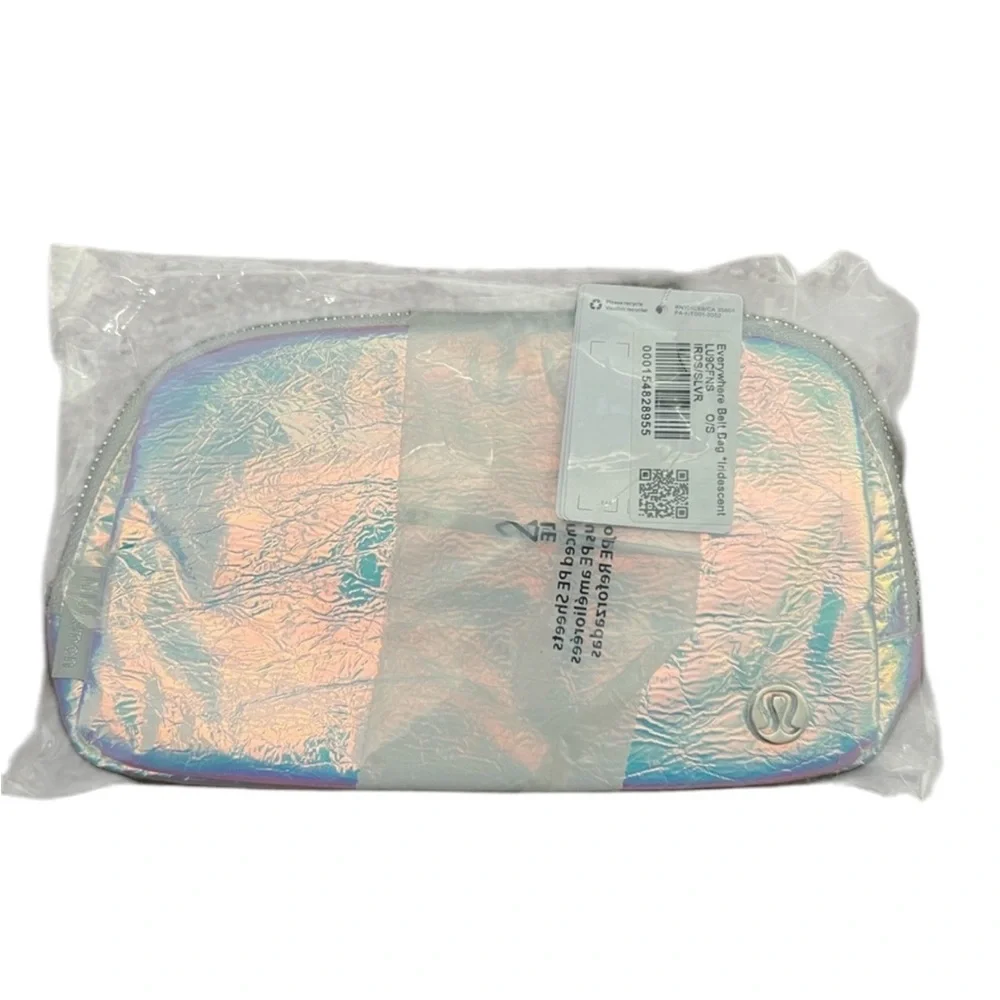 Lululemon everywhere belt bag. Iridescent/ silver color.